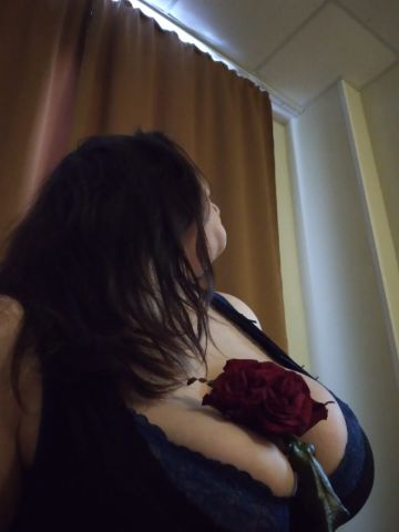 Моника фото 5